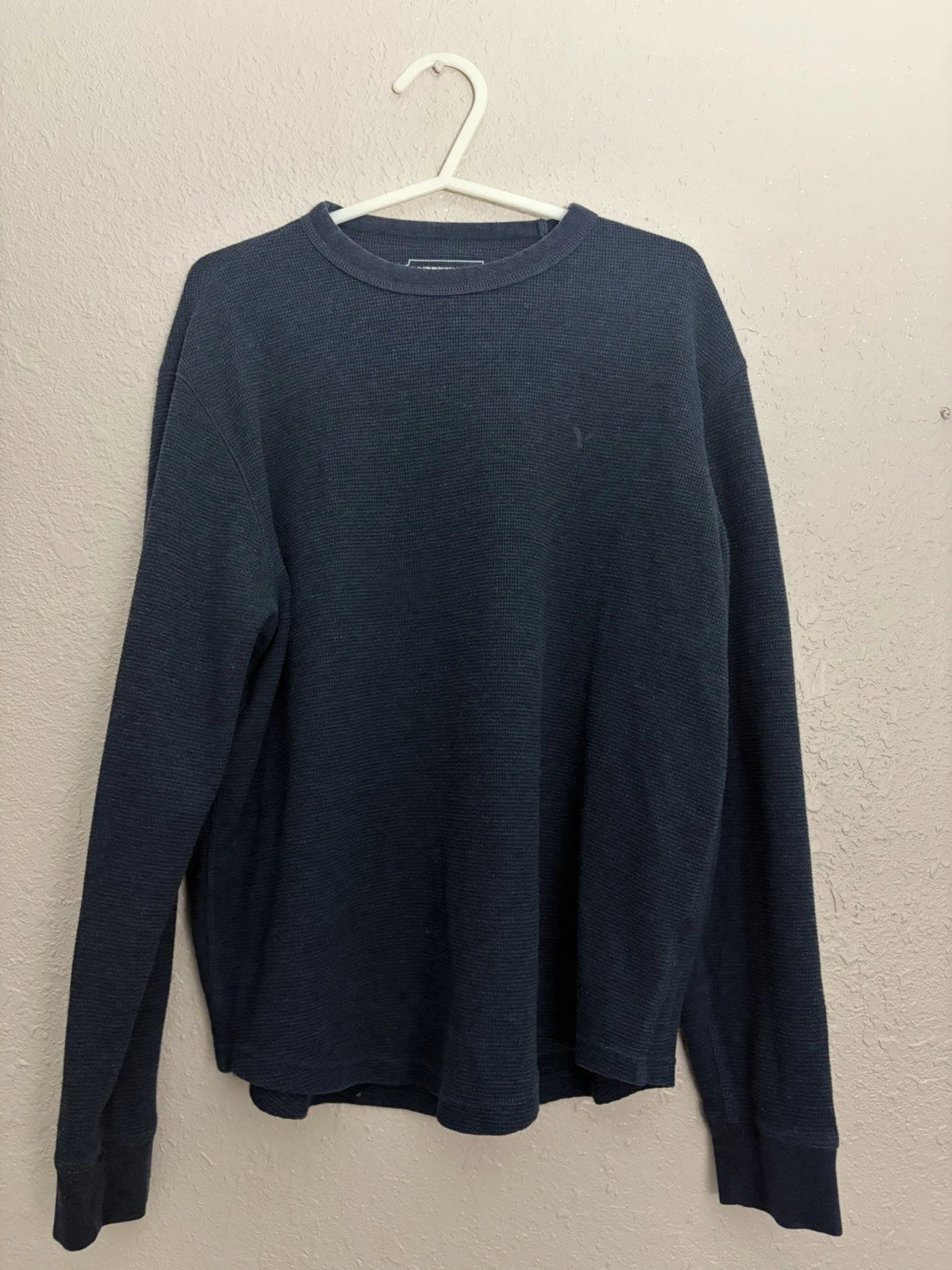 American Eagle Men’s Long Sleeve Shirt Blue Size Medium