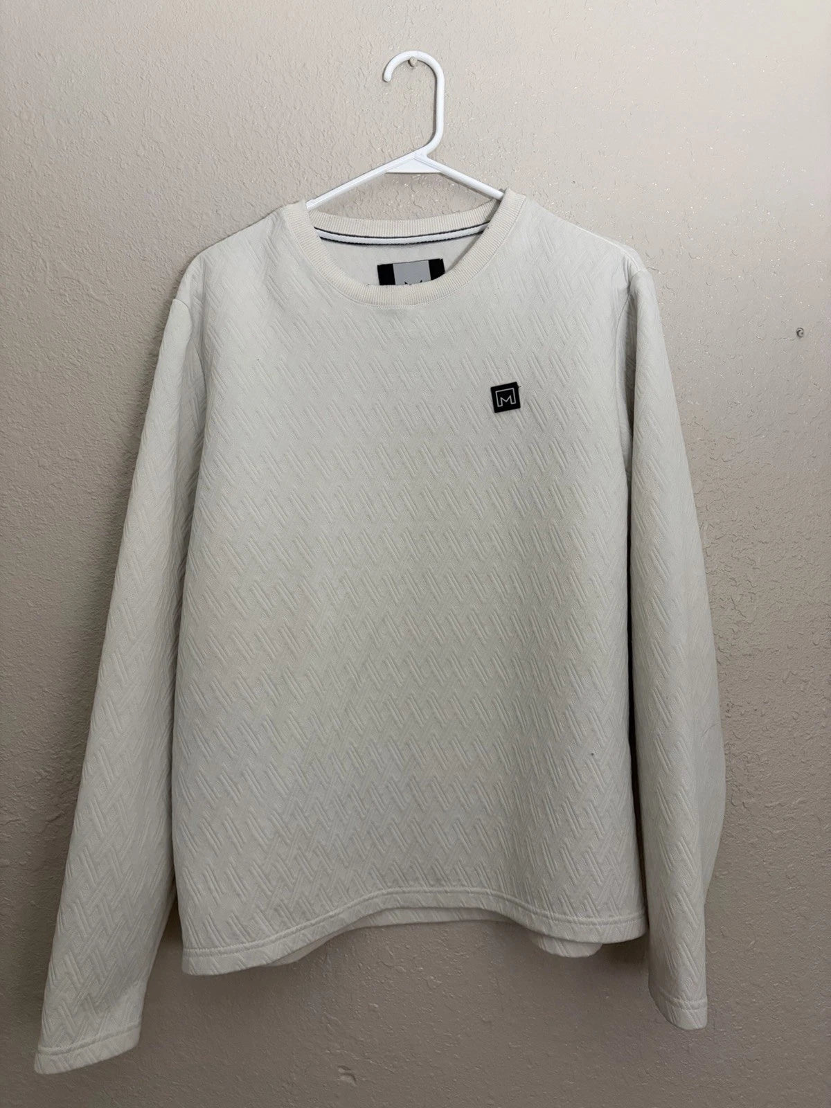 Collection by Michael Strahan Ivory Knit Pullover Sweater M Crew Neck Geometric
